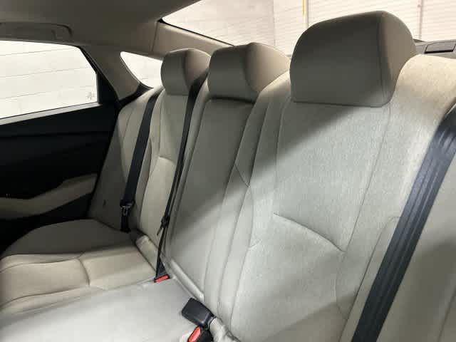 2024 Honda Accord photo 14 of 31