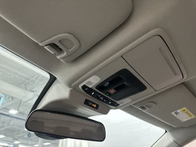 2024 Honda Accord photo 20 of 31