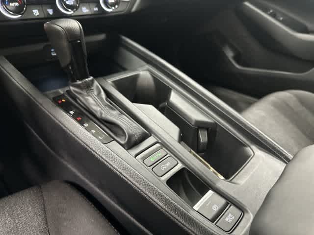 2025 Honda Accord photo 23 of 31