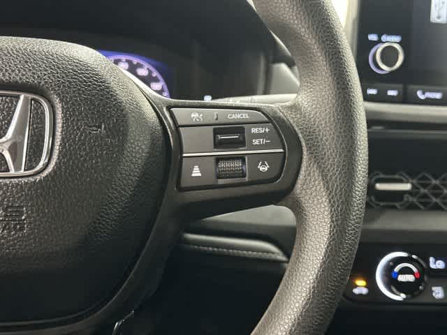 2025 Honda Accord photo 18 of 31