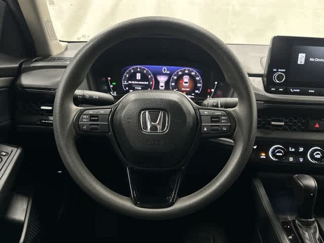 2025 Honda Accord photo 15 of 31