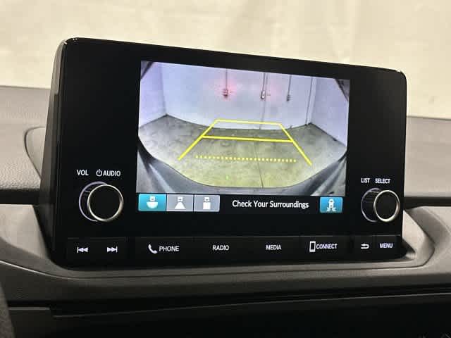 2025 Honda Accord photo 22 of 31