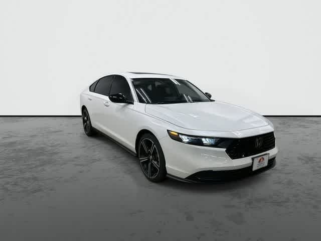 2026 Honda Accord SE Platinum White Pearl at Honda of Clear Lake