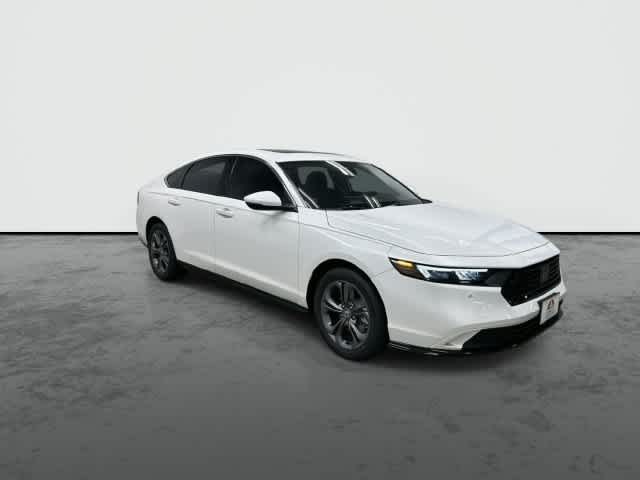 2026 Honda Accord Hybrid photo 5 of 31