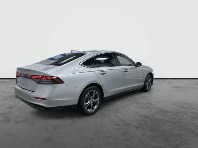 2023 Honda Accord Hybrid photo 4 of 31