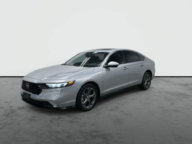 2023 Honda Accord Hybrid photo 8 of 31
