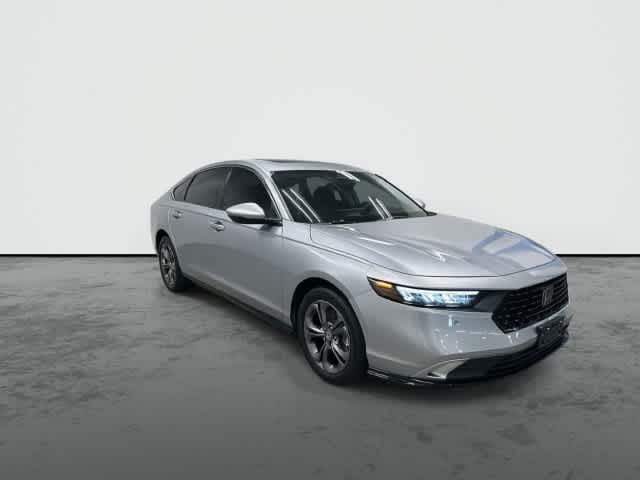 2023 Honda Accord Hybrid photo 6 of 31