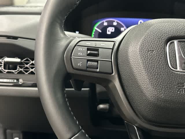 2023 Honda Accord Hybrid photo 17 of 31