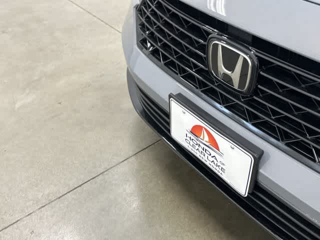 2026 Honda Accord Hybrid photo 29 of 31