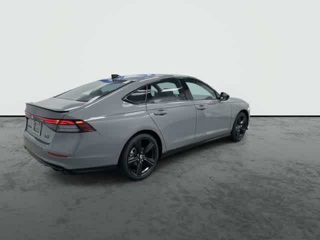 2026 Honda Accord Hybrid photo 4 of 31
