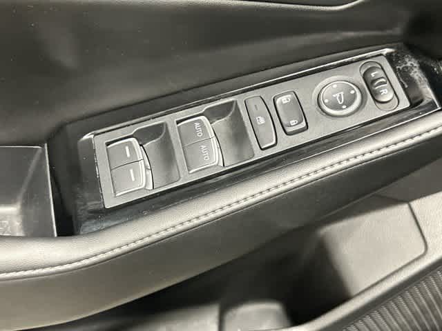 2025 Honda Accord Hybrid photo 19 of 32