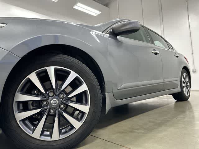 2017 Nissan Altima 2.5 SV Gun Metallic at Westside Kia