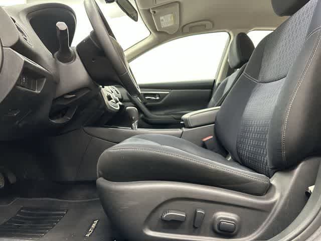 2017 Nissan Altima 2.5 SV Gun Metallic at Westside Kia