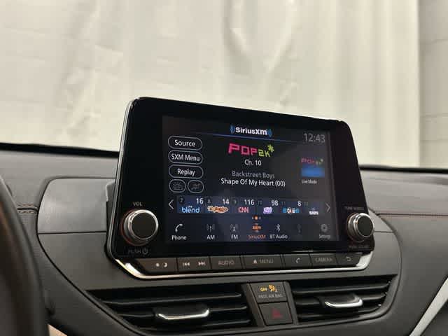 2022 Nissan Altima 2.0 SR Sunset Drift Chromaflair at Tomball Chrysler Dodge Jeep Ram