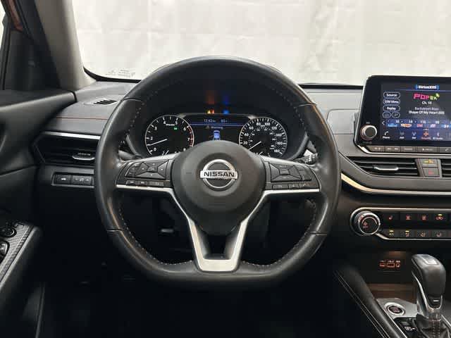 2022 Nissan Altima 2.0 SR Sunset Drift Chromaflair at Tomball Chrysler Dodge Jeep Ram