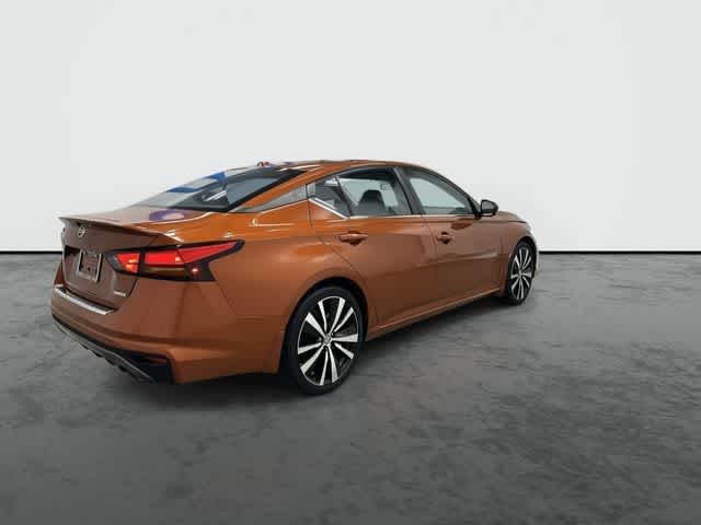 2022 Nissan Altima 2.0 SR Sunset Drift Chromaflair at Tomball Chrysler Dodge Jeep Ram
