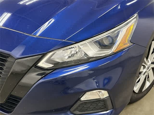 2019 Nissan Altima 2.5 S Deep Blue Pearl at Sterling McCall Nissan