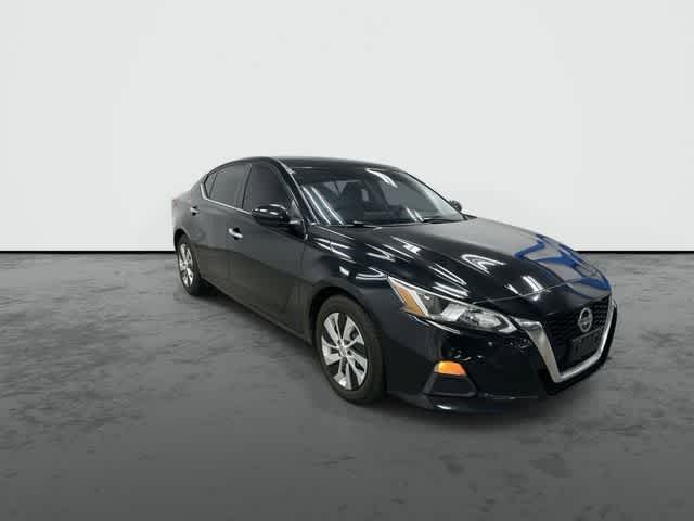 2020 Nissan Altima 2.5 S Super Black at Mercedes-Benz of Houston North