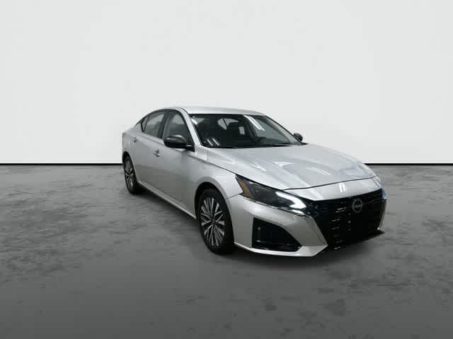 2025 Nissan Altima SV Brilliant Silver Metallic at Friendly Ford Crosby