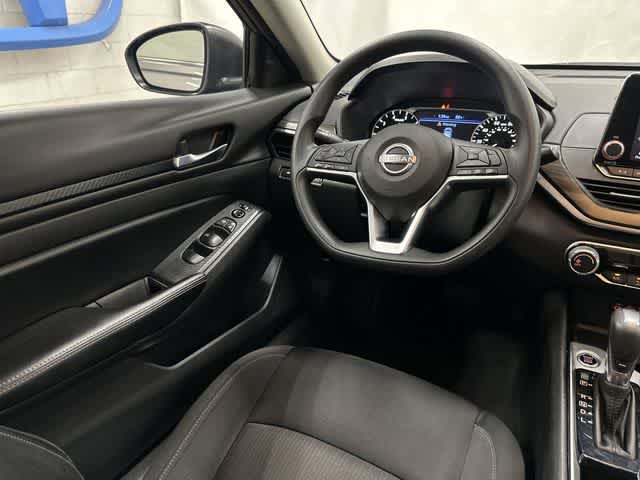 2024 Nissan Altima 2.5 SV Gun Metallic at Sterling McCall Nissan