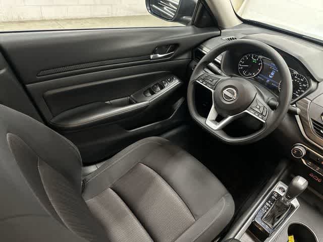 2025 Nissan Altima SV Super Black at AutoNation Chevrolet Gulf Fwy