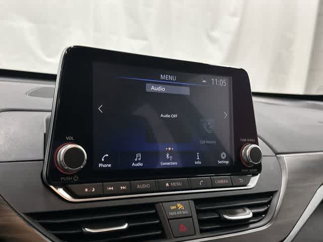 2025 Nissan Altima SV Super Black at AutoNation Chevrolet Gulf Fwy