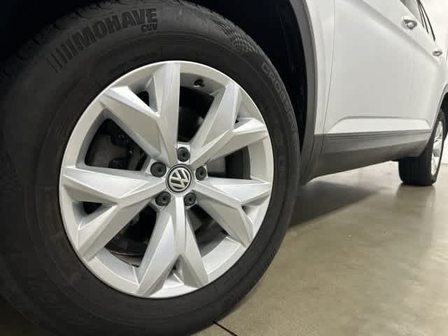 2018 Volkswagen Atlas photo 28 of 32