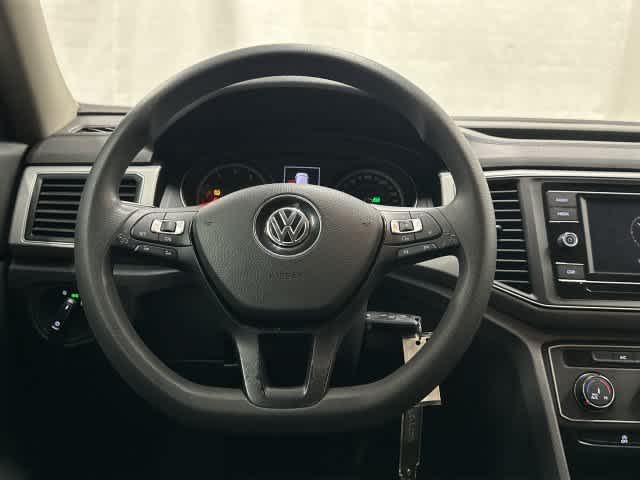 2018 Volkswagen Atlas photo 15 of 32