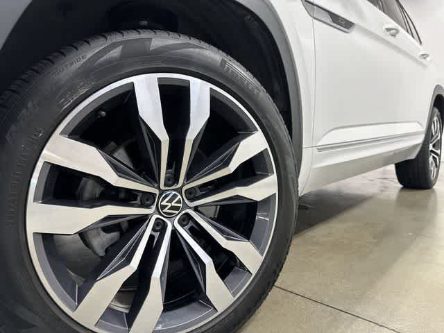 2023 Volkswagen Atlas 3.6L V6 SEL Premium R-Line Opal White Pearl at Tomball Ford