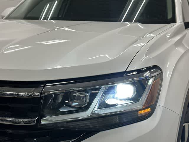 2023 Volkswagen Atlas 3.6L V6 SEL Premium R-Line Opal White Pearl at Tomball Ford