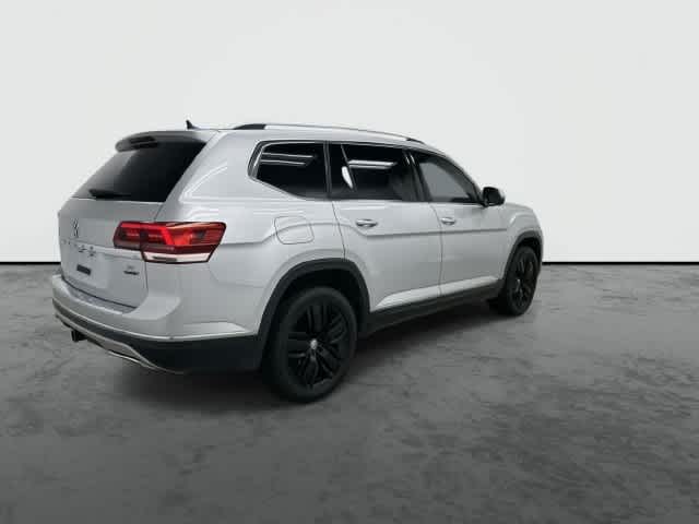 2019 Volkswagen Atlas photo 4 of 32