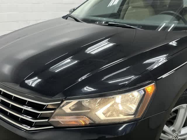 2019 Volkswagen Passat photo 31 of 32