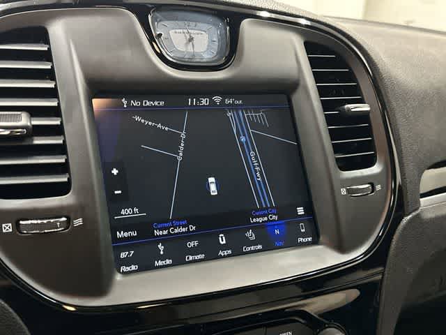2018 Chrysler 300 300S Granite Crystal Metallic Clearcoat at HGreg Houston