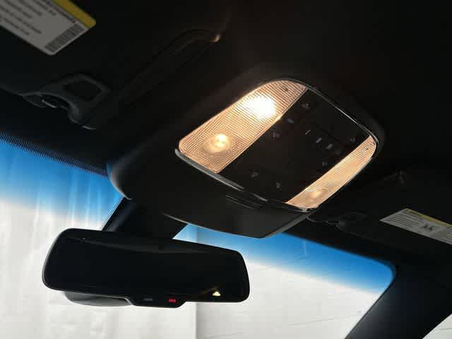 2018 Chrysler 300 300S Granite Crystal Metallic Clearcoat at HGreg Houston