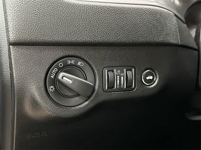 2023 Dodge Charger SXT White Knuckle Clearcoat at Friendly Ford Crosby