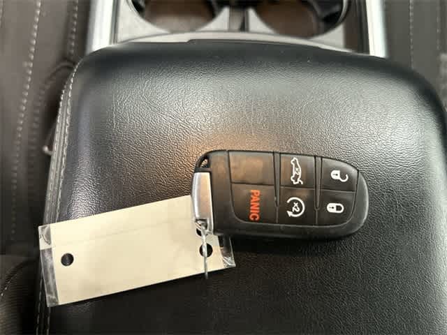 2023 Dodge Charger SXT White Knuckle Clearcoat at Tomball Chrysler Dodge Jeep Ram