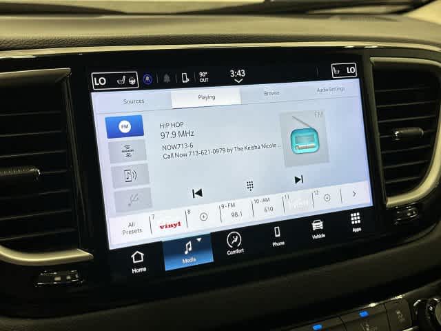 2024 Chrysler Pacifica Touring L Diamond Black Crystal Pearlcoat at Beck & Masten Kia