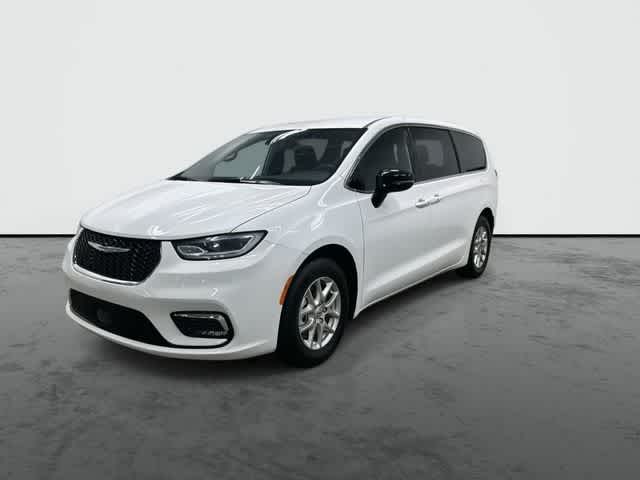 2025 Chrysler Pacifica Select Bright White Clearcoat at Team Honda