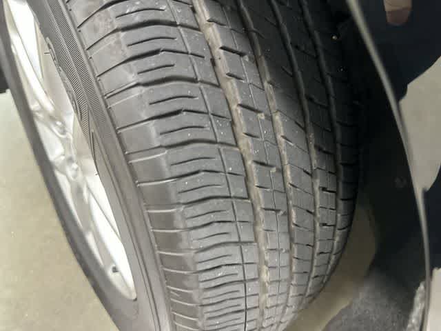 2026 Chrysler Pacifica Select Diamond Black Crystal Pearlcoat at Honda of Clear Lake