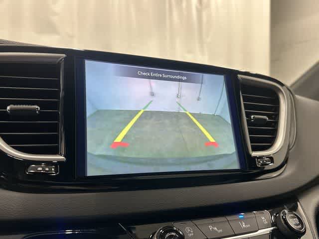 2026 Chrysler Pacifica Select Diamond Black Crystal Pearlcoat at Honda of Clear Lake