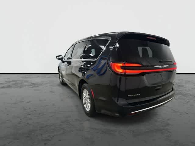 2025 Chrysler Pacifica Select Diamond Black Crystal Pearlcoat at Lexus Southwest Houston