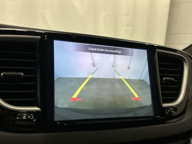 2025 Chrysler Pacifica Select Diamond Black Crystal Pearlcoat at Lexus Southwest Houston