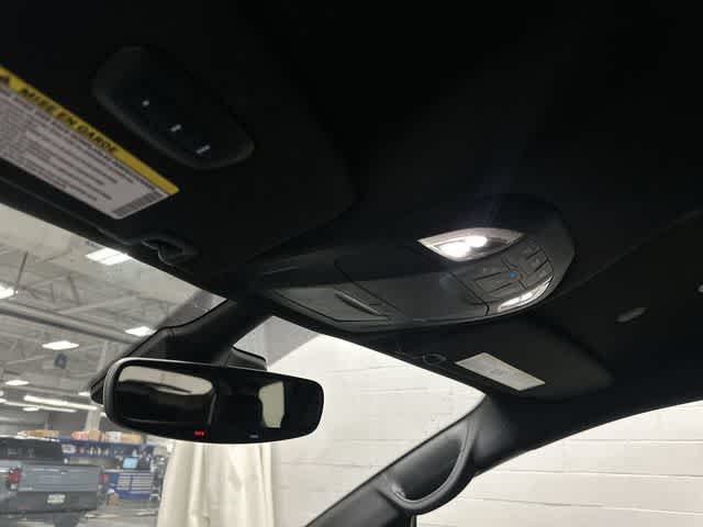 2025 Chrysler Pacifica Select Diamond Black Crystal Pearlcoat at Team Honda