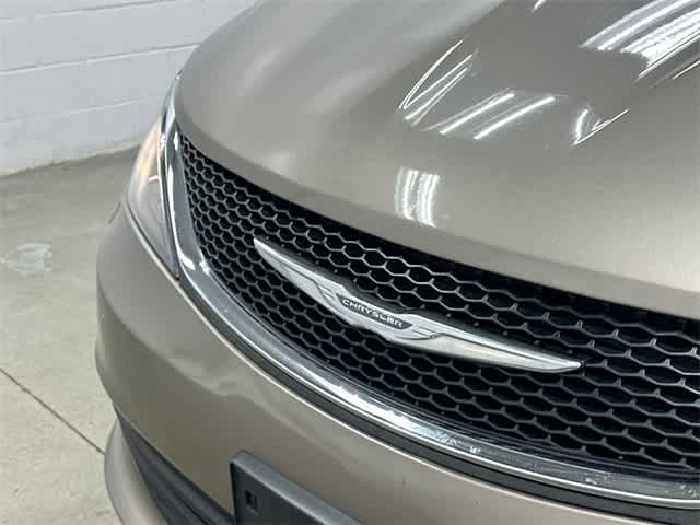 2018 Chrysler Pacifica LX Molten Silver at AutoNation USA Houston