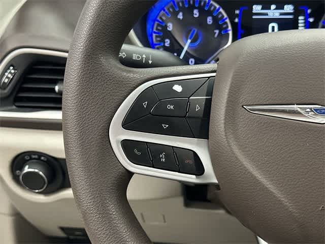 2018 Chrysler Pacifica LX Molten Silver at AutoNation USA Houston