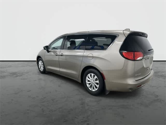 2018 Chrysler Pacifica LX Molten Silver at AutoNation USA Houston