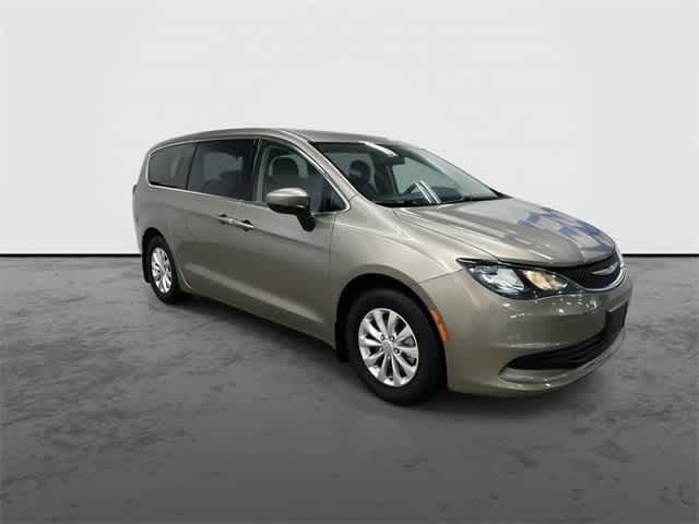 2018 Chrysler Pacifica LX Molten Silver at AutoNation USA Houston