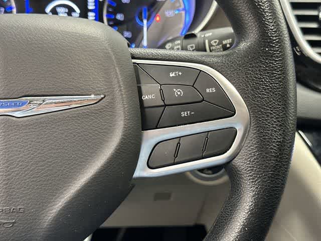 2020 Chrysler Voyager LXI Granite Crystal Metallic Clearcoat at HGreg Houston