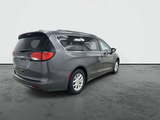 2020 Chrysler Voyager LXI Granite Crystal Metallic Clearcoat at HGreg Houston