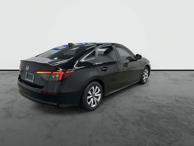 2026 Honda Civic photo 3 of 32